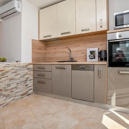 Apartments Jelena Рогозниця Екстер'єр фото
