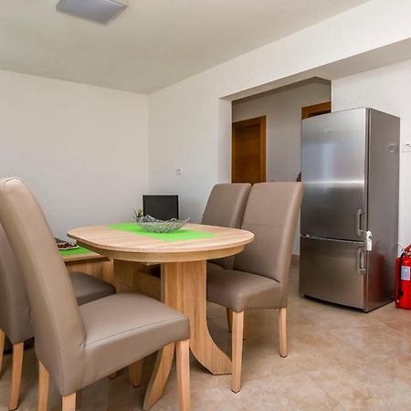 Apartments Jelena Рогозниця Екстер'єр фото