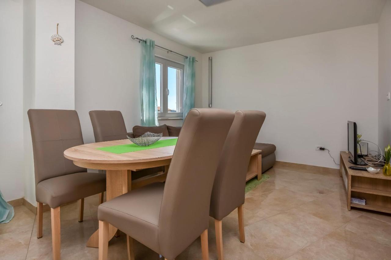 Apartments Jelena Рогозниця Екстер'єр фото