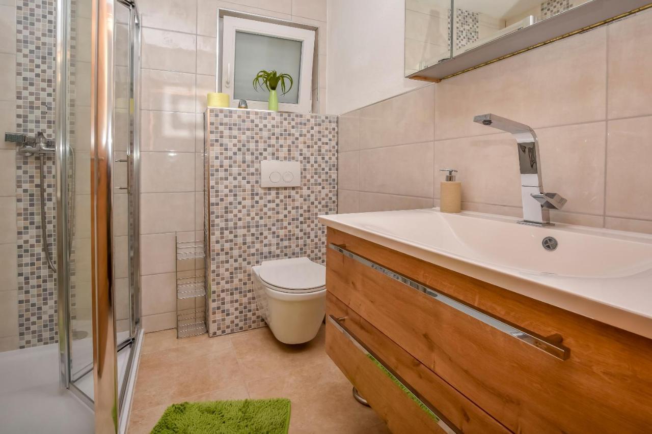 Apartments Jelena Рогозниця Екстер'єр фото